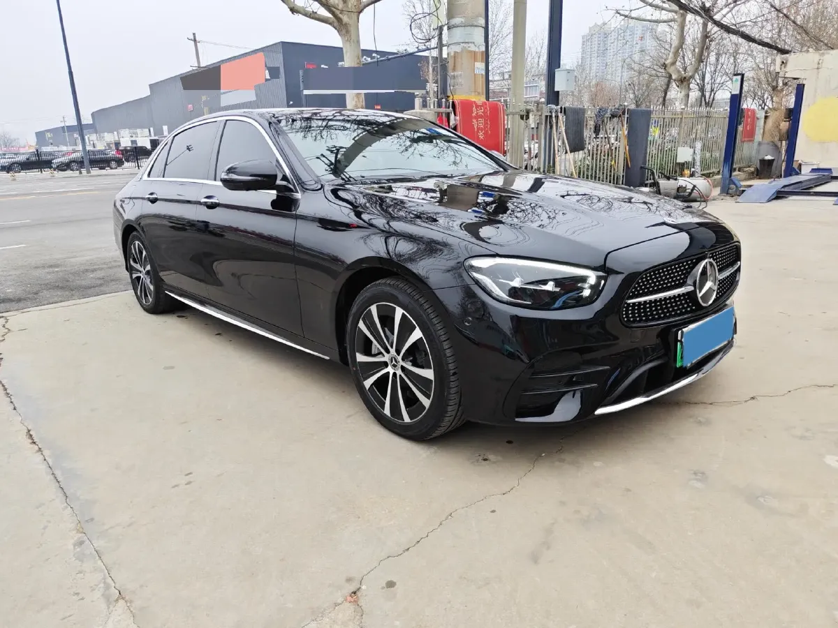 2023 Mercedes-Benz E Class 2.0T 211HP L4 9AT PHEV 25.4KWH,autocango,china used car exporter,china ev exporter,chinese used car exporter,chinese used ev exporter