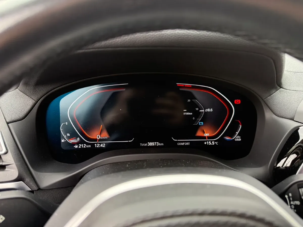 2022 BMW X3 2.0T 184HP L4 8AT,autocango,china used car exporter,china ev exporter,chinese used car exporter,chinese used ev exporter