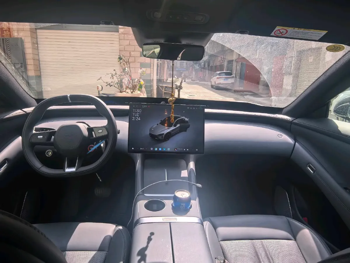 2025 MI YU7 BEV 96.3KWH,autocango,china used car exporter,china ev exporter,chinese used car exporter,chinese used ev exporter