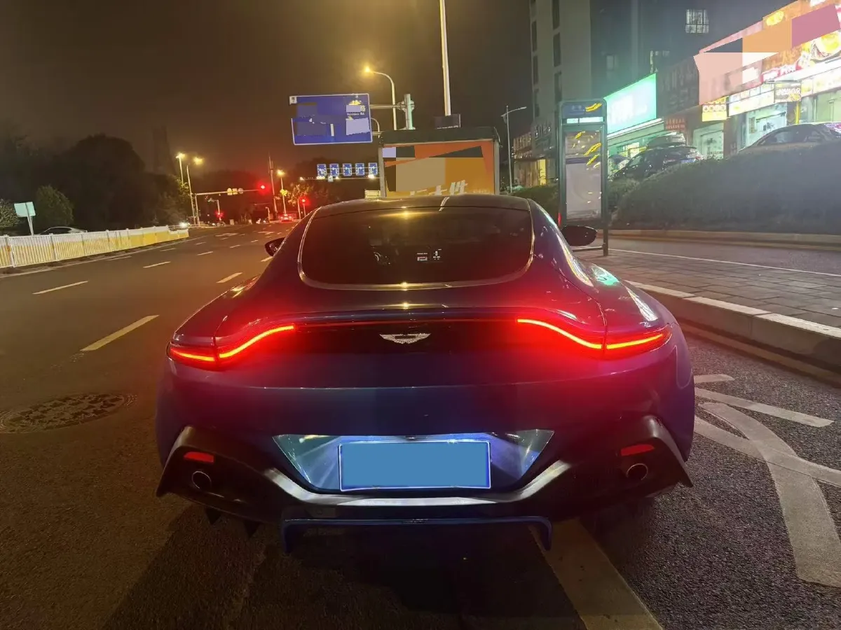 2018 Aston Martin V8 Vantage 4.0T 510HP V8 8AT,autocango,china used car exporter,china ev exporter,chinese used car exporter,chinese used ev exporter