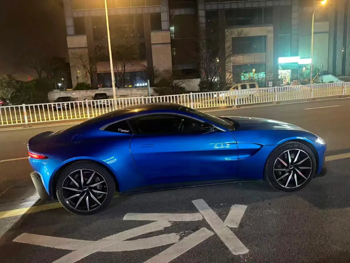 2018 Aston Martin V8 Vantage 4.0T 510HP V8 8AT,autocango,china used car exporter,china ev exporter,chinese used car exporter,chinese used ev exporter