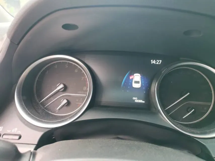 2023 Toyota Camry 2.0L 177HP L4 CVT,autocango,china used car exporter,china ev exporter,chinese used car exporter,chinese used ev exporter