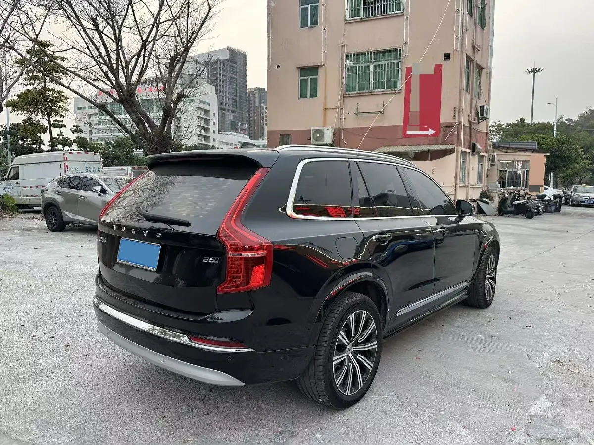 2022 Volvo XC90 2.0T 299HP L4 8AT,autocango,china used car exporter,china ev exporter,chinese used car exporter,chinese used ev exporter