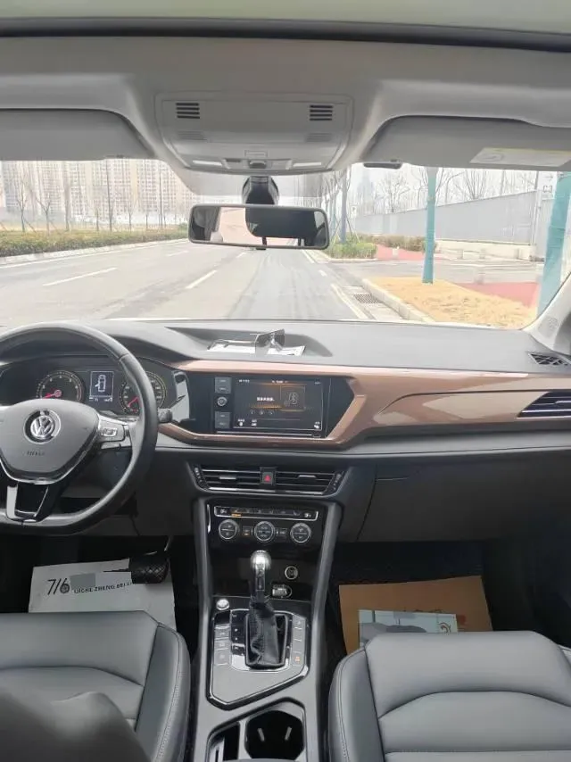 2019 Honda CR-V 1.5T 193HP L4 CVT,autocango,china used car exporter,china ev exporter,chinese used car exporter,chinese used ev exporter