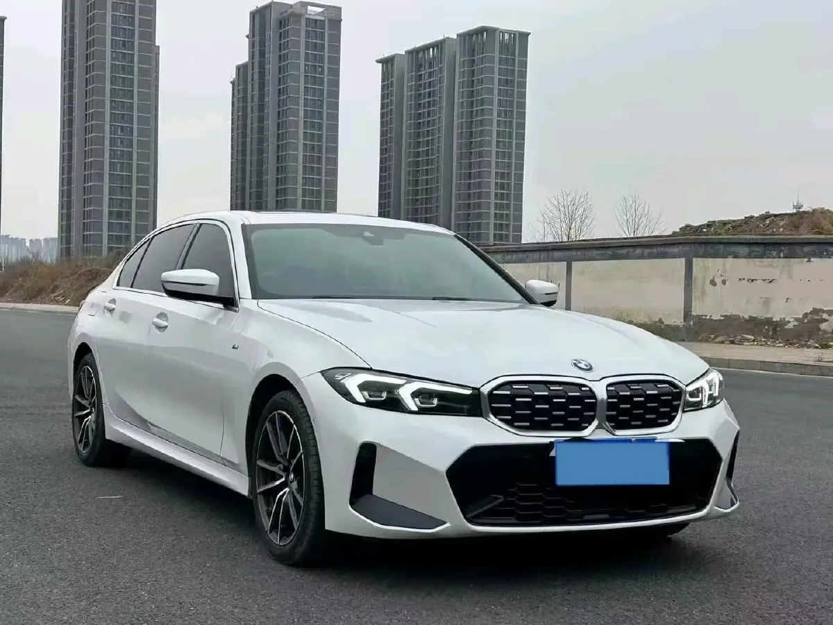 2025 BMW 3 Series 2.0T 184HP L4 8AT,autocango,china used car exporter,china ev exporter,chinese used car exporter,chinese used ev exporter
