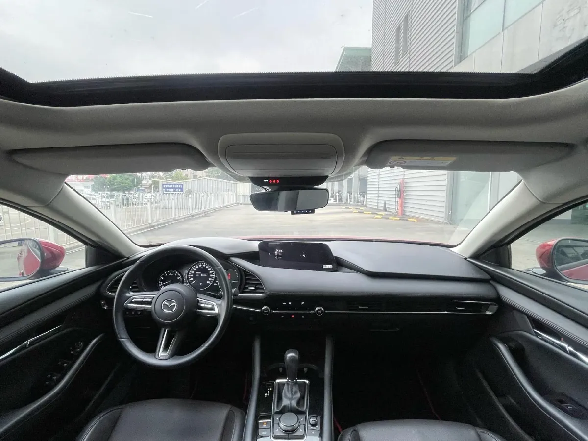 2020 Mazda 3 Axela 2.0L 158HP L4 6AT,autocango,china used car exporter,china ev exporter,chinese used car exporter,chinese used ev exporter