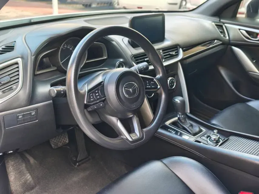 2020 Mazda CX-4 2.0L 158HP L4 6AT,autocango,china used car exporter,china ev exporter,chinese used car exporter,chinese used ev exporter