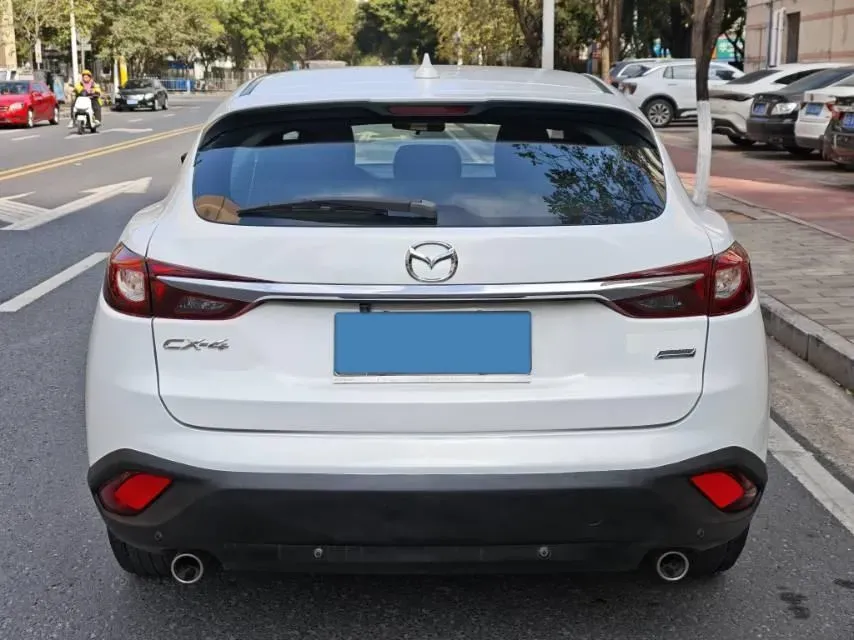 2020 Mazda CX-4 2.0L 158HP L4 6AT,autocango,china used car exporter,china ev exporter,chinese used car exporter,chinese used ev exporter