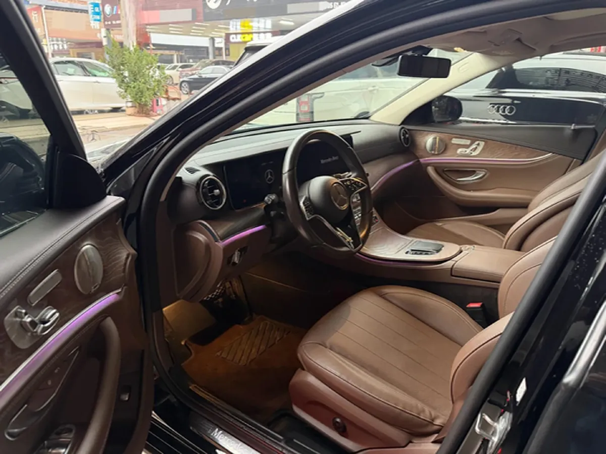 2022 Mercedes-Benz E Class 2.0T 258HP L4 9AT,autocango,china used car exporter,china ev exporter,chinese used car exporter,chinese used ev exporter