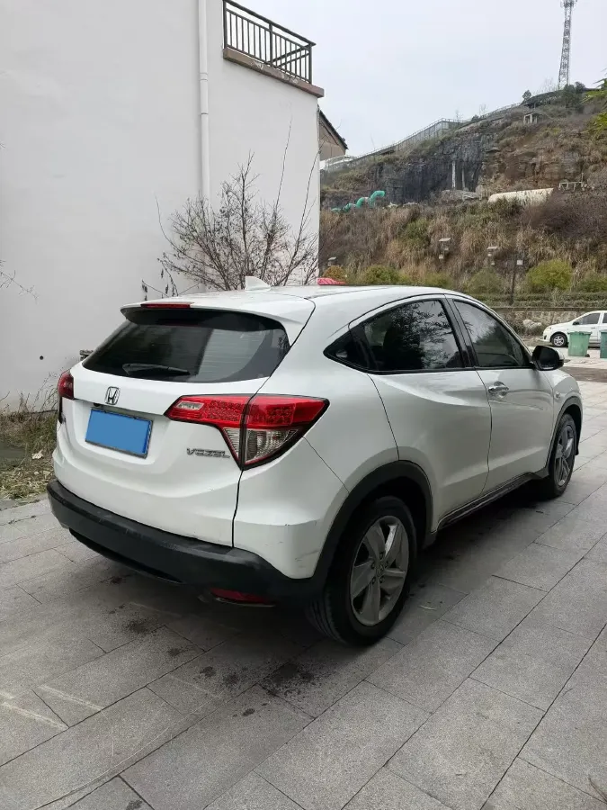 2022 Honda Vezel 1.5L 131HP L4 CVT,autocango,china used car exporter,china ev exporter,chinese used car exporter,chinese used ev exporter