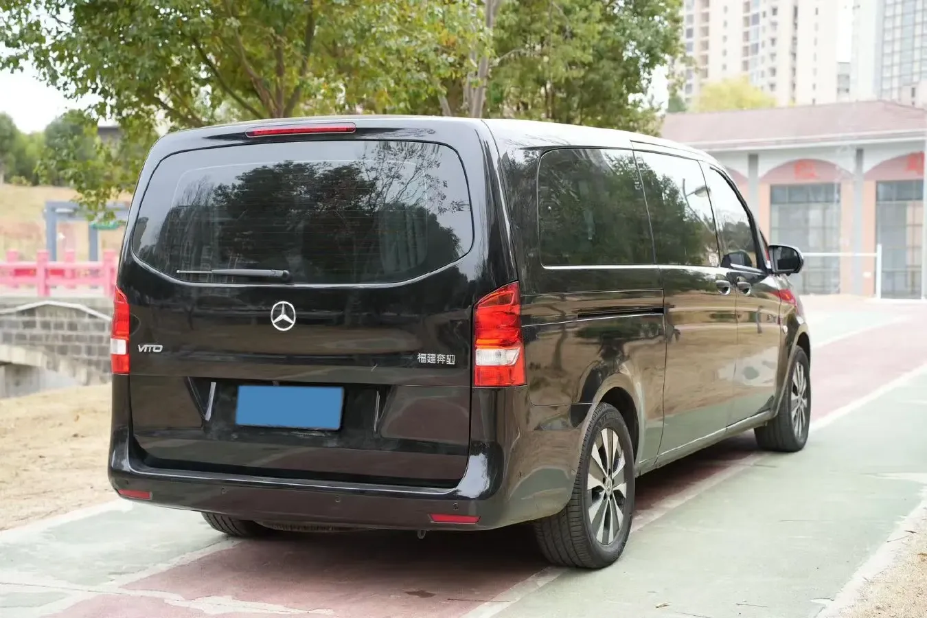 2021 Mercedes-Benz Vito 2.0T 211HP L4 9AT,autocango,china used car exporter,china ev exporter,chinese used car exporter,chinese used ev exporter