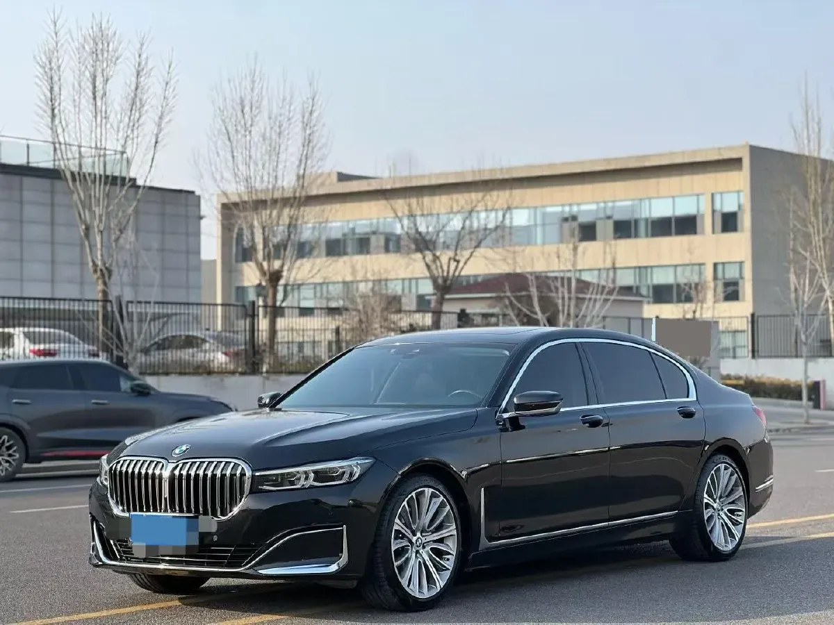 2019 BMW 7 Series 3.0T 340HP L6 8AT,autocango,china used car exporter,china ev exporter,chinese used car exporter,chinese used ev exporter