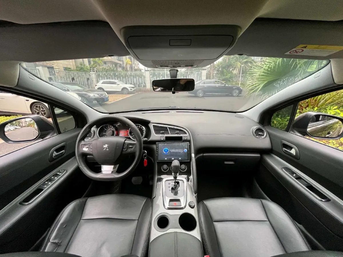 2018 Peugeot 3008 1.6T 167HP L4 6AT,autocango,china used car exporter,china ev exporter,chinese used car exporter,chinese used ev exporter