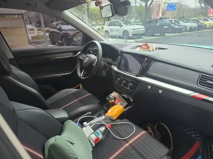 2020 Skoda Karoq 1.4T 150HP L4 7DCT,autocango,china used car exporter,china ev exporter,chinese used car exporter,chinese used ev exporter