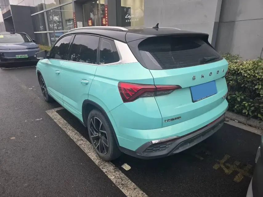 2020 Skoda Karoq 1.4T 150HP L4 7DCT,autocango,china used car exporter,china ev exporter,chinese used car exporter,chinese used ev exporter