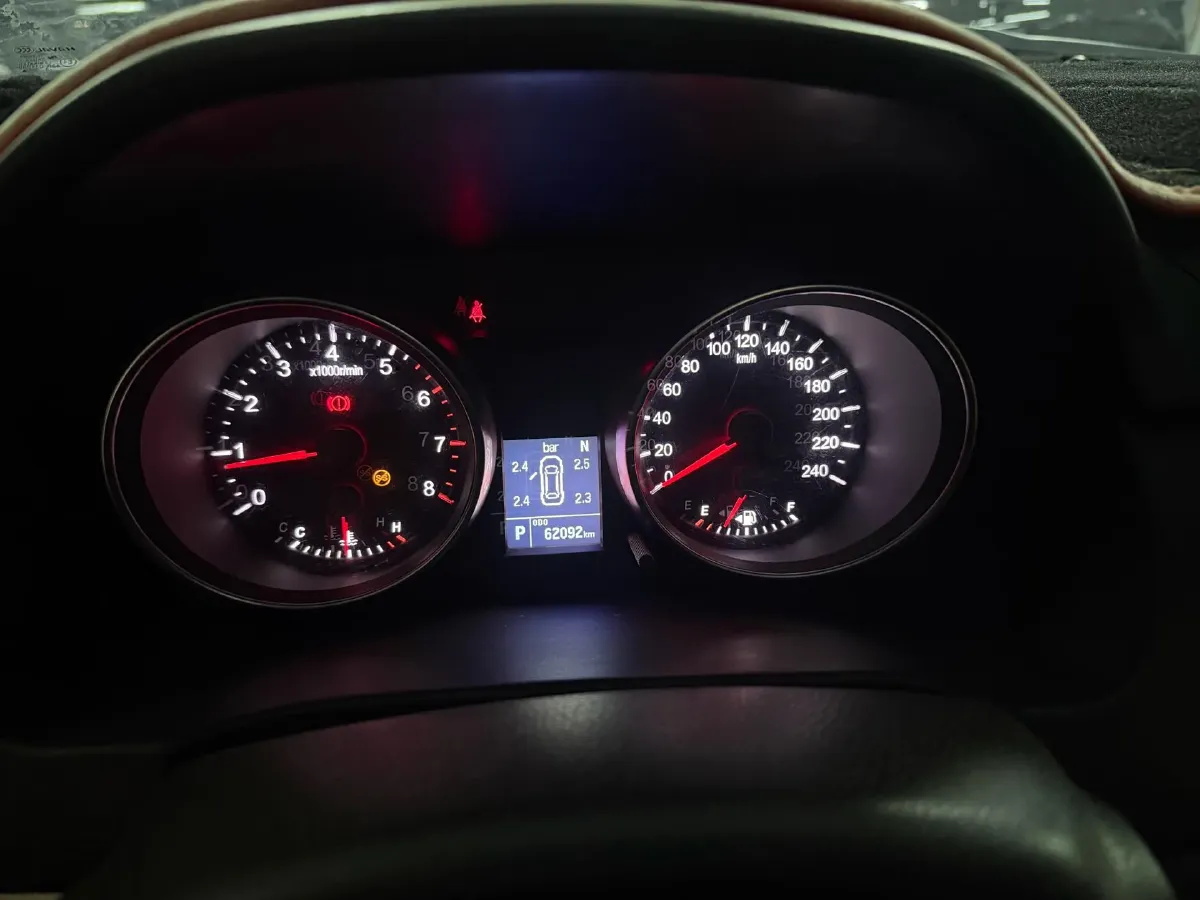 2019 Haval M6 1.5T 150HP L4 7DCT,autocango,china used car exporter,china ev exporter,chinese used car exporter,chinese used ev exporter