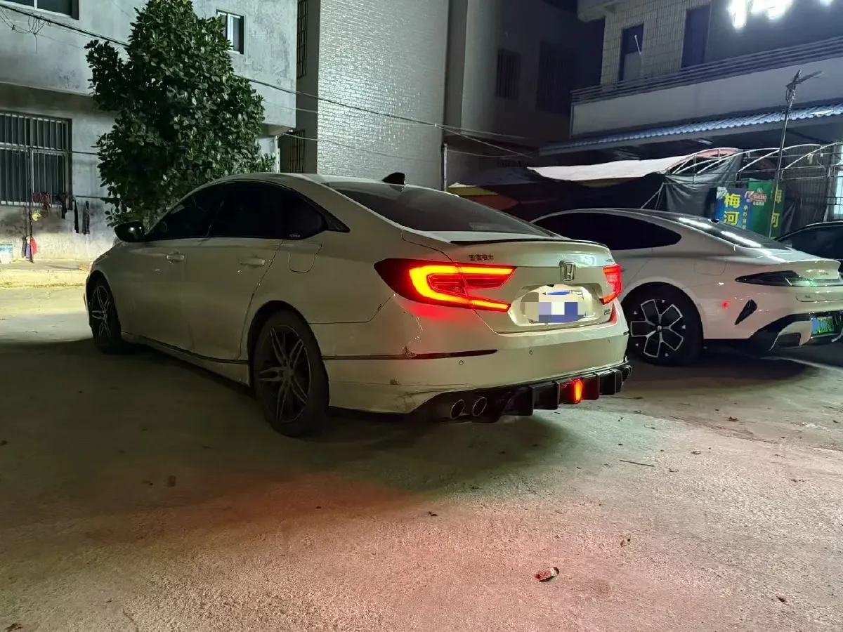 2022 Honda Accord 1.5T 194HP L4 CVT,autocango,china used car exporter,china ev exporter,chinese used car exporter,chinese used ev exporter