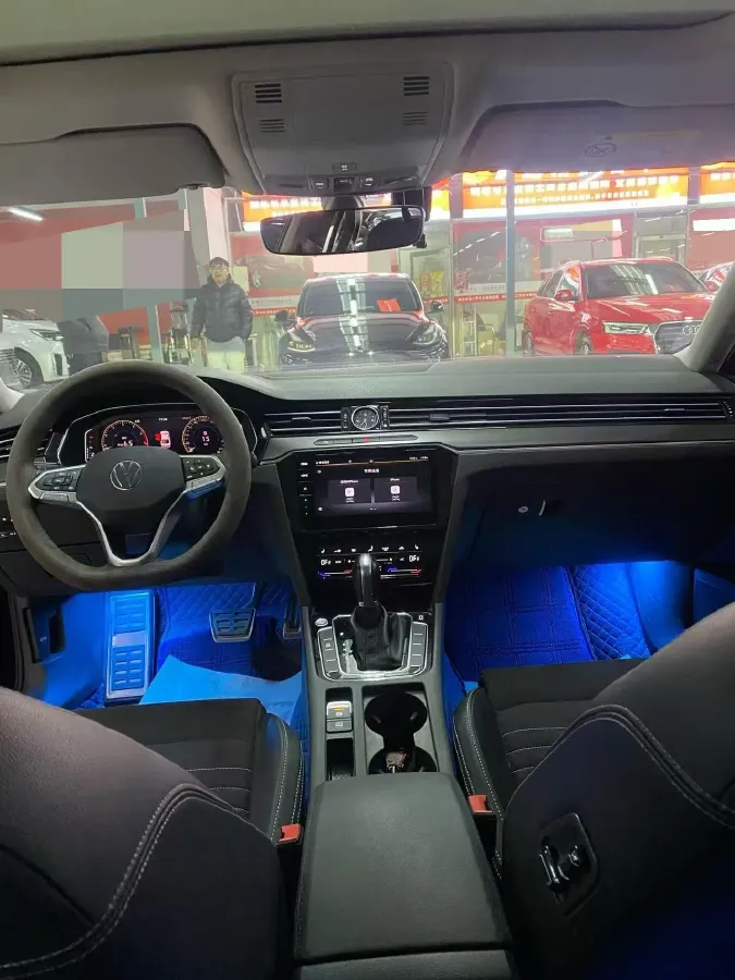 2021 Volkswagen Magotan 2.0T 186HP L4 7DCT,autocango,china used car exporter,china ev exporter,chinese used car exporter,chinese used ev exporter