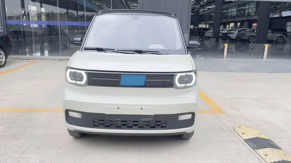 2020 WuLing HongGuang MINI EV BEV 13.8KWH,autocango,china used car exporter,china ev exporter,chinese used car exporter,chinese used ev exporter