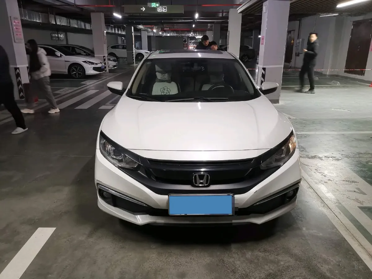 2019 Honda Civic 1.5T 177HP L4 CVT,autocango,china used car exporter,china ev exporter,chinese used car exporter,chinese used ev exporter