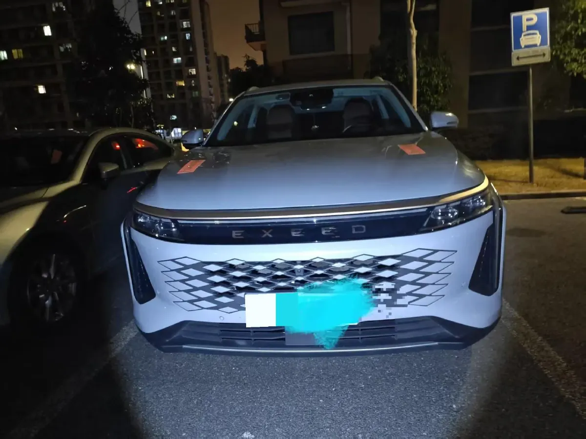 2023 Exceed RX 2.0T 261HP L4 7DCT,autocango,china used car exporter,china ev exporter,chinese used car exporter,chinese used ev exporter