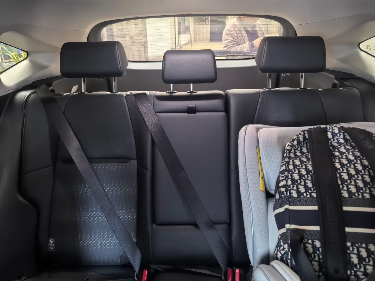 2022 Toyota Venza 2.0L 171HP L4 CVT,autocango,china used car exporter,china ev exporter,chinese used car exporter,chinese used ev exporter