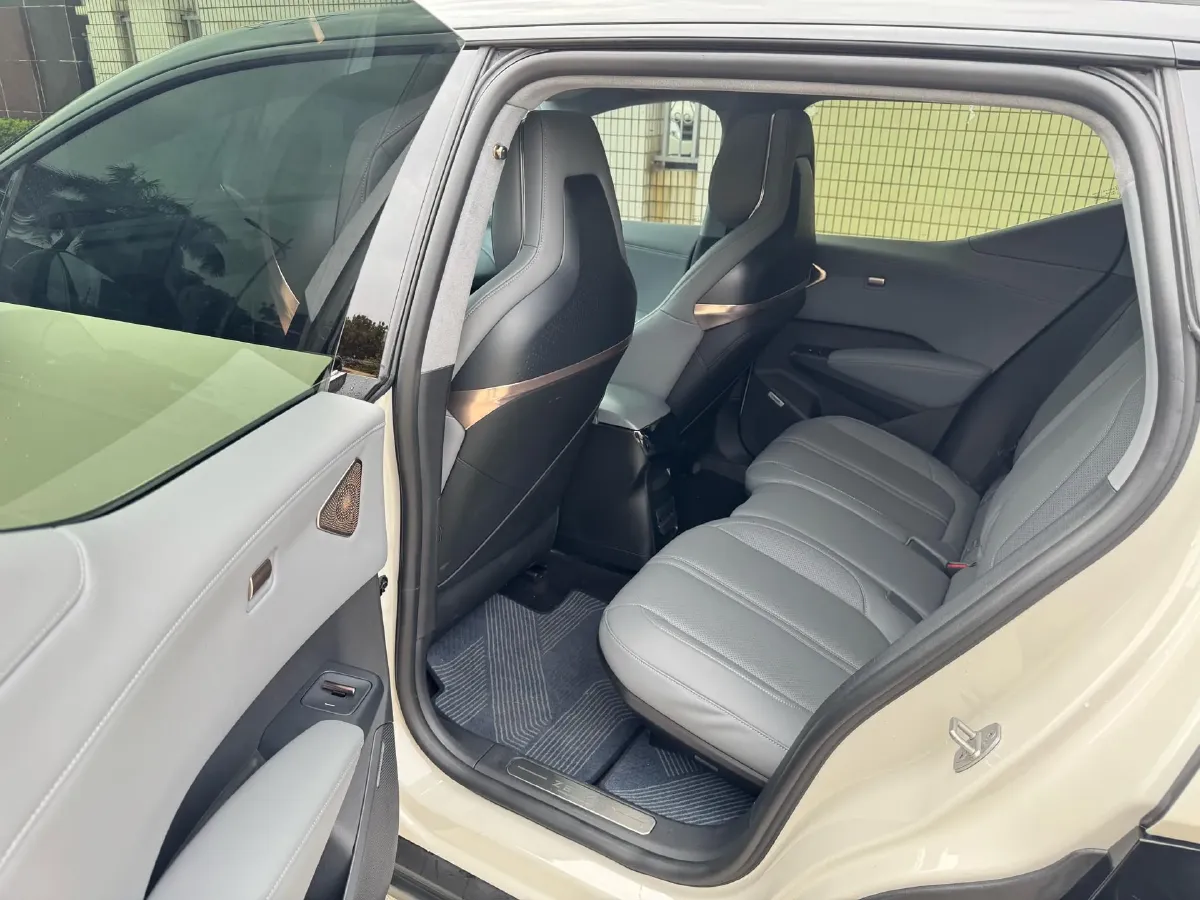 2024 Zeekr X BEV 66KWH,autocango,china used car exporter,china ev exporter,chinese used car exporter,chinese used ev exporter