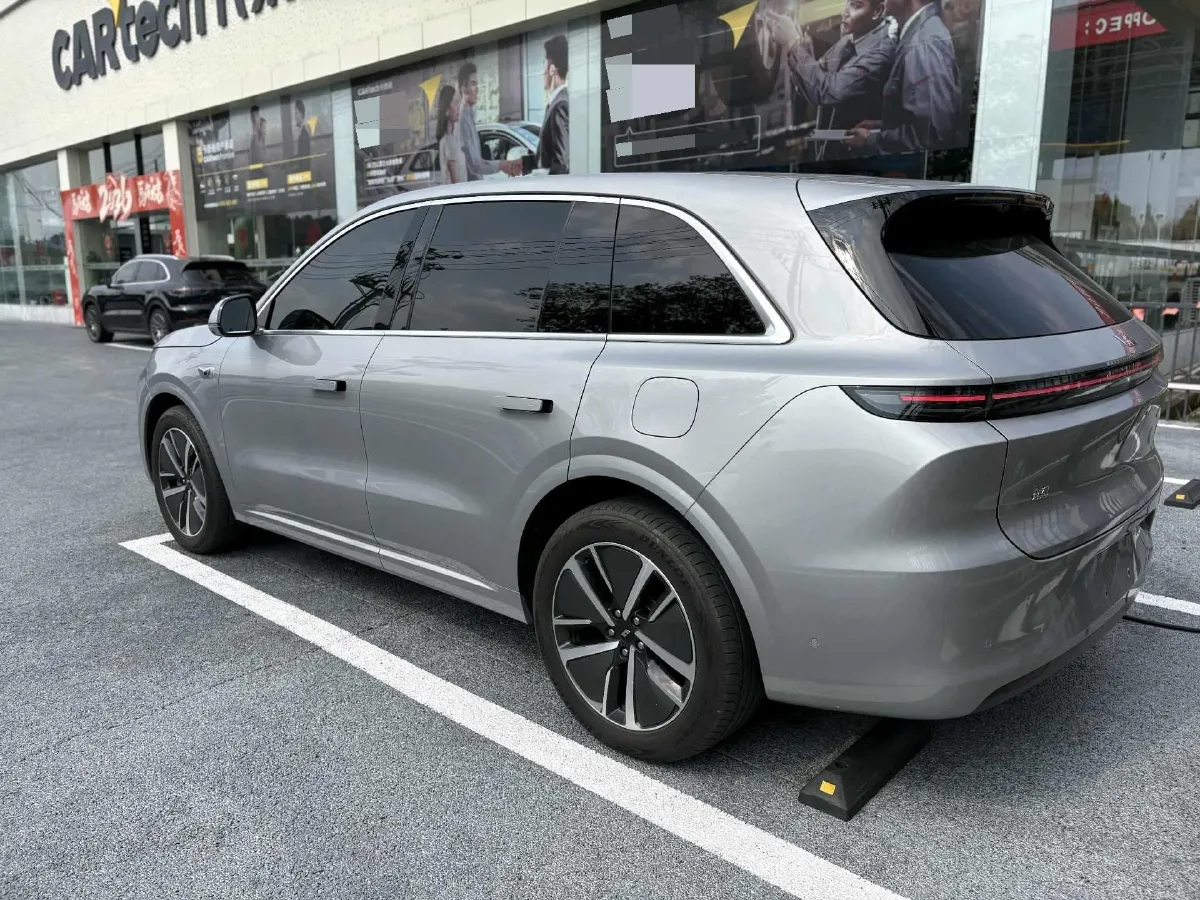 2024 Li L6 Range Extended 154HP L4 REEV 36.8KWH,autocango,china used car exporter,china ev exporter,chinese used car exporter,chinese used ev exporter