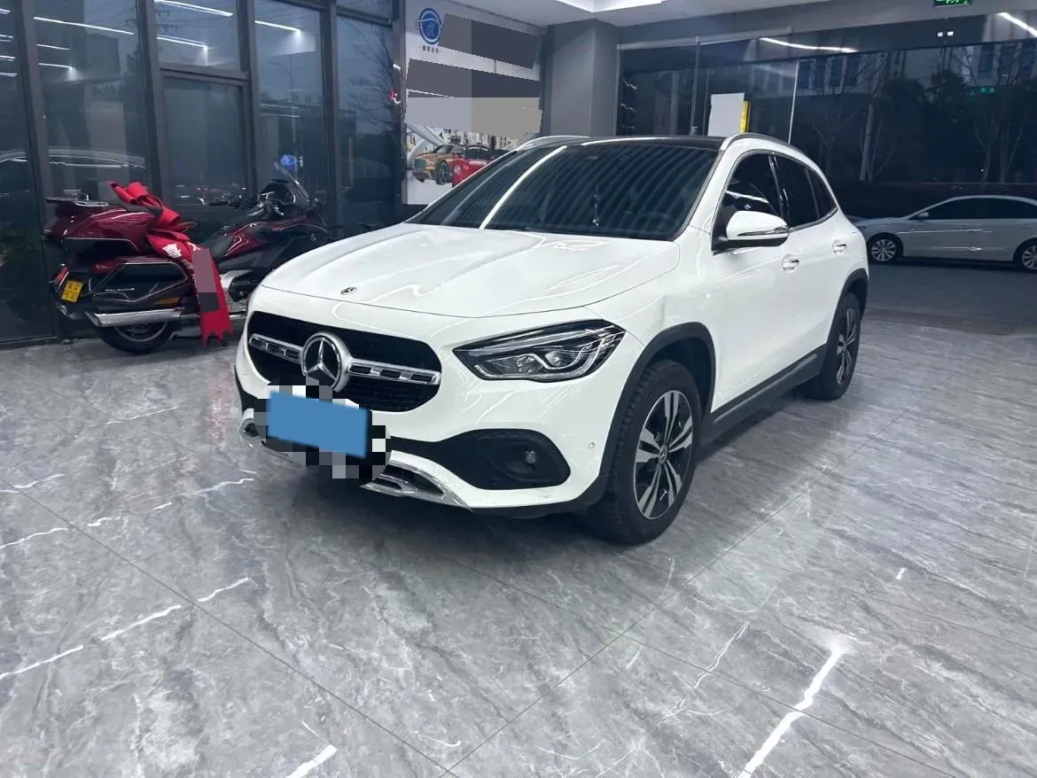 2022 Mercedes-Benz GLA Class 1.3T 163HP L4 7DCT,autocango,china used car exporter,china ev exporter,chinese used car exporter,chinese used ev exporter