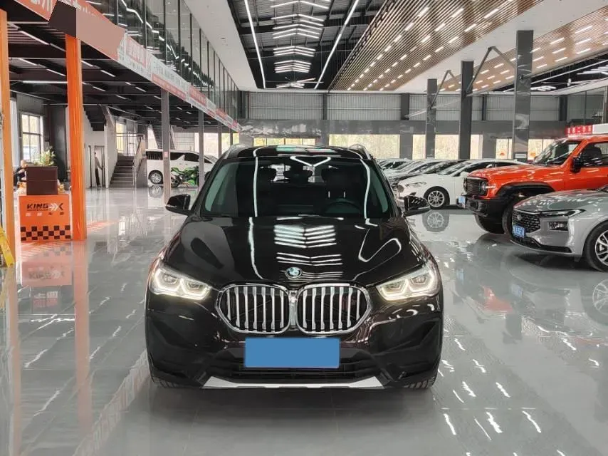 2020 BMW X1 2.0T 192HP L4 7DCT,autocango,china used car exporter,china ev exporter,chinese used car exporter,chinese used ev exporter