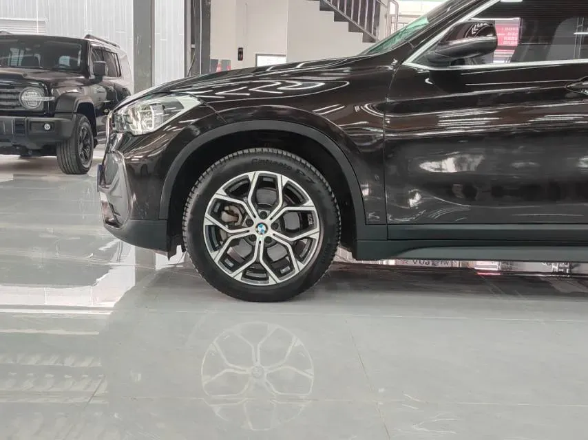 2020 BMW X1 2.0T 192HP L4 7DCT,autocango,china used car exporter,china ev exporter,chinese used car exporter,chinese used ev exporter