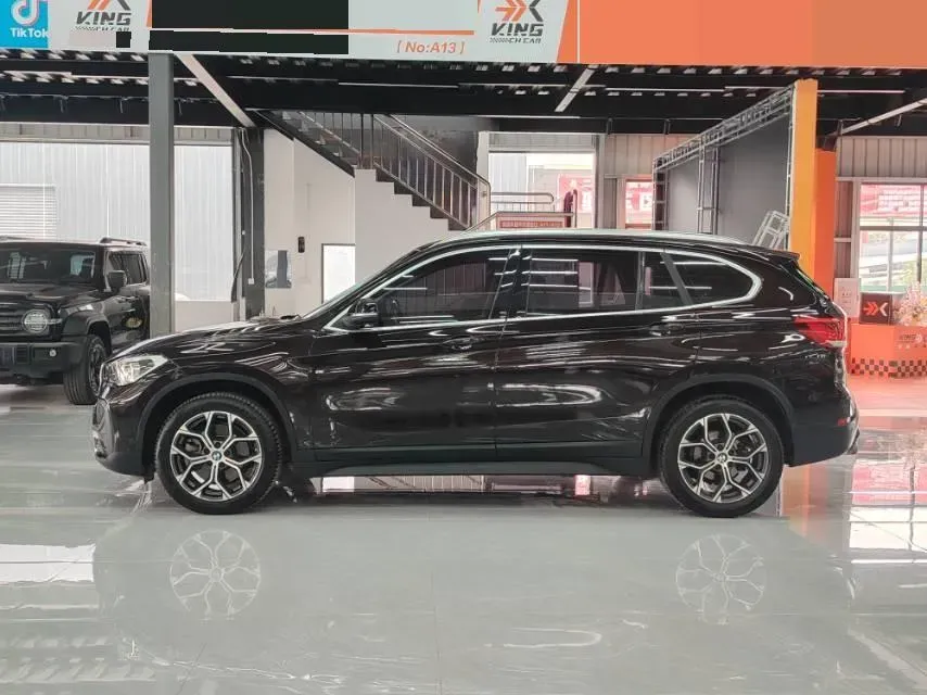 2020 BMW X1 2.0T 192HP L4 7DCT,autocango,china used car exporter,china ev exporter,chinese used car exporter,chinese used ev exporter