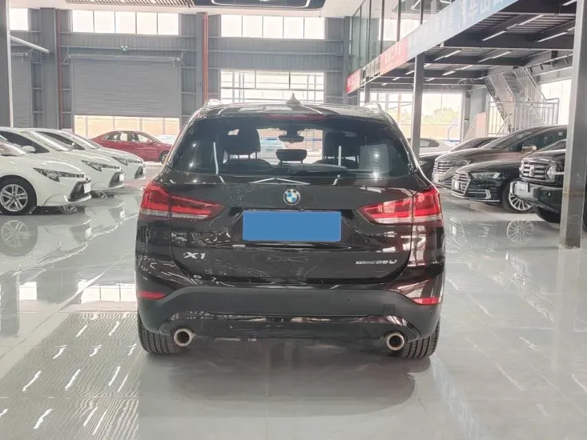 2020 BMW X1 2.0T 192HP L4 7DCT,autocango,china used car exporter,china ev exporter,chinese used car exporter,chinese used ev exporter