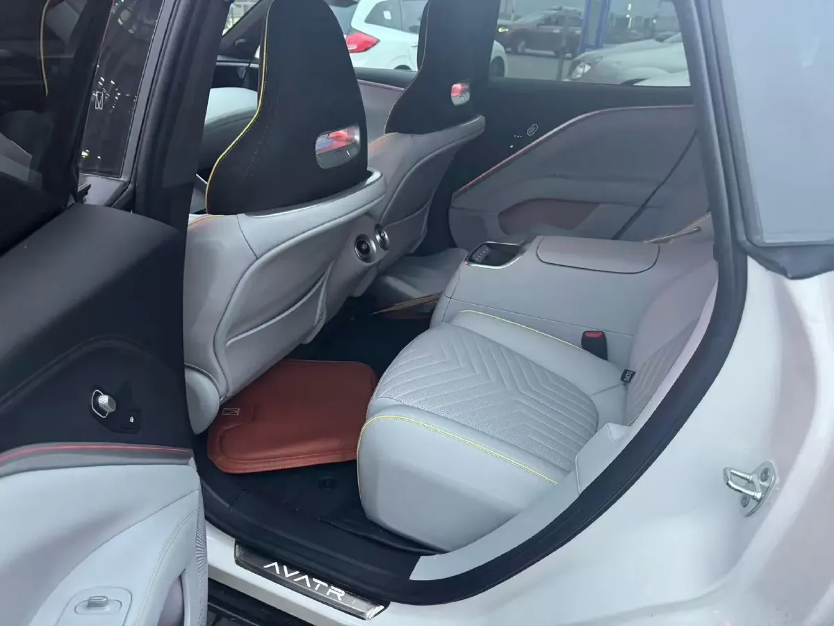 2023 Avatr 11 BEV 116KWH,autocango,china used car exporter,china ev exporter,chinese used car exporter,chinese used ev exporter