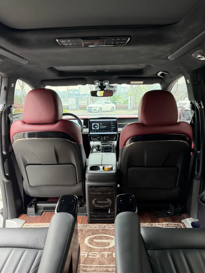 2023 GAC Trumpchi M8 2.0T 252HP L4 8AT,autocango,china used car exporter,china ev exporter,chinese used car exporter,chinese used ev exporter