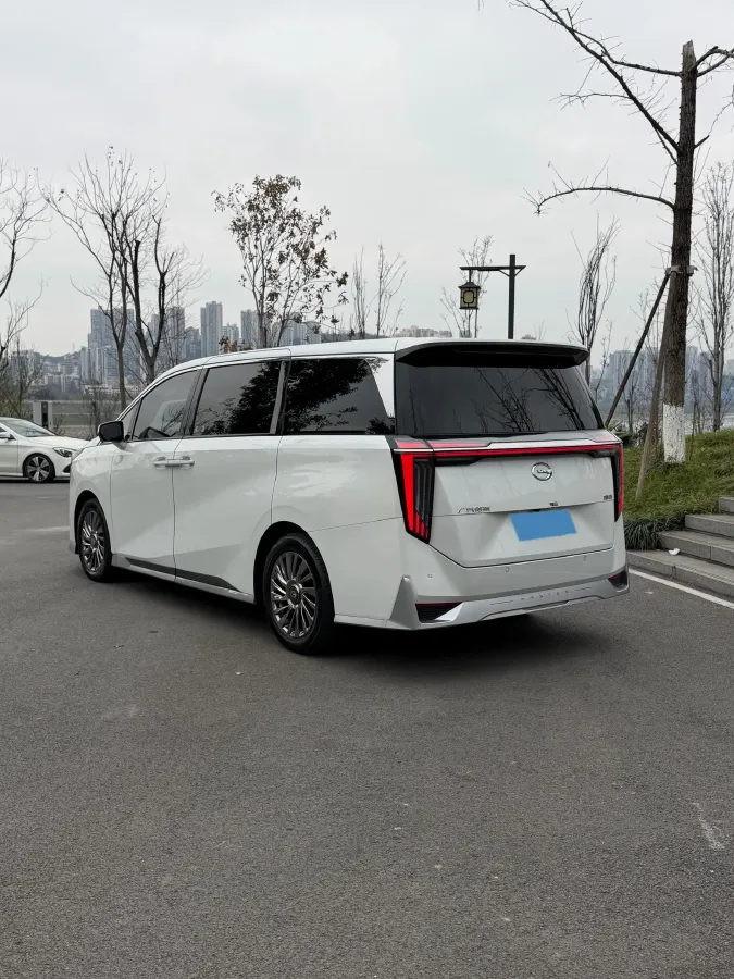2023 GAC Trumpchi M8 2.0T 252HP L4 8AT,autocango,china used car exporter,china ev exporter,chinese used car exporter,chinese used ev exporter