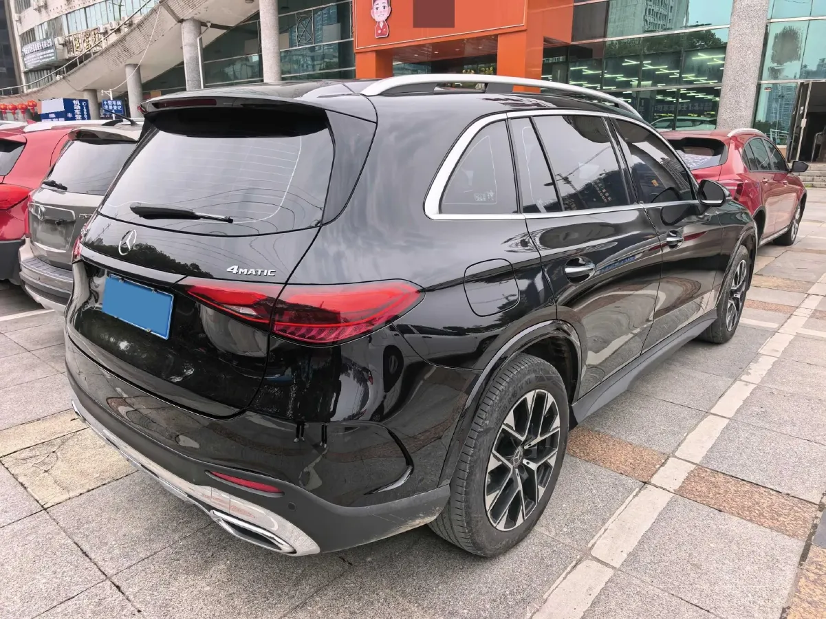 2024 Mercedes-Benz GLC Class 2.0T 204HP L4 9AT,autocango,china used car exporter,china ev exporter,chinese used car exporter,chinese used ev exporter