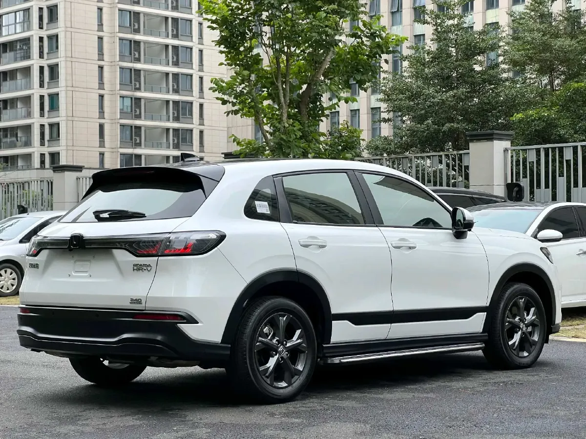 2023 Honda HR-V 1.5T 182HP L4 CVT,autocango,china used car exporter,china ev exporter,chinese used car exporter,chinese used ev exporter