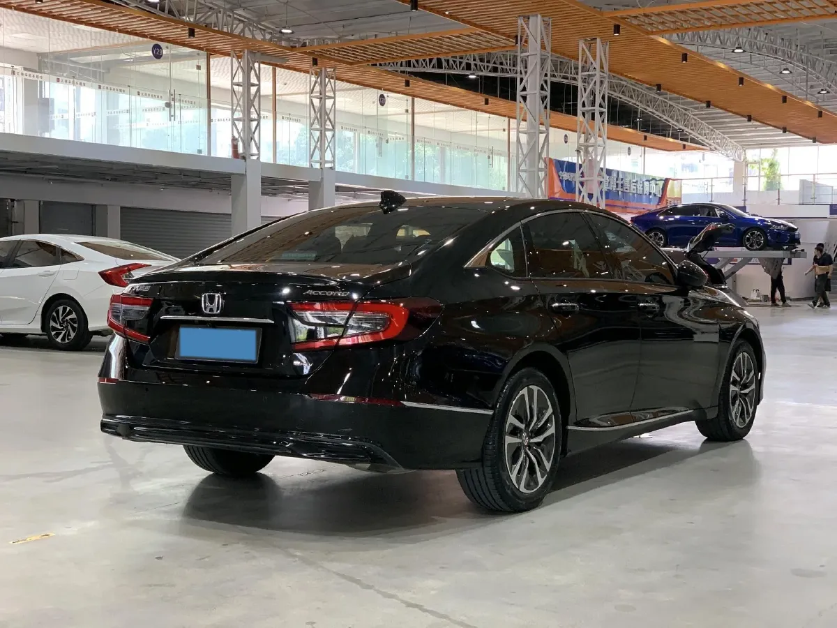 2022 Honda Accord 2.0L 146HP L4 E-CVT Hybrid,autocango,china used car exporter,china ev exporter,chinese used car exporter,chinese used ev exporter