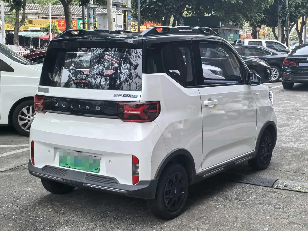 2022 WuLing HongGuang MINI EV BEV 17.3KWH,autocango,china used car exporter,china ev exporter,chinese used car exporter,chinese used ev exporter
