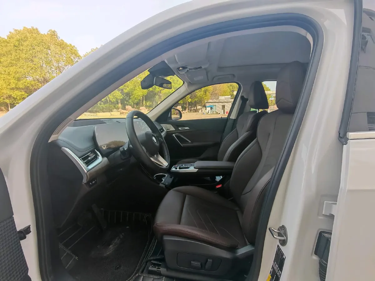 2023 BMW iX1 BEV 66.45KWH,autocango,china used car exporter,china ev exporter,chinese used car exporter,chinese used ev exporter