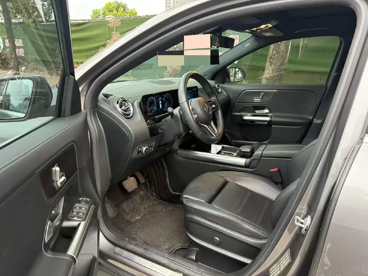 2020 Mercedes-Benz GLA Class 1.3T 163HP L4 7DCT,autocango,china used car exporter,china ev exporter,chinese used car exporter,chinese used ev exporter