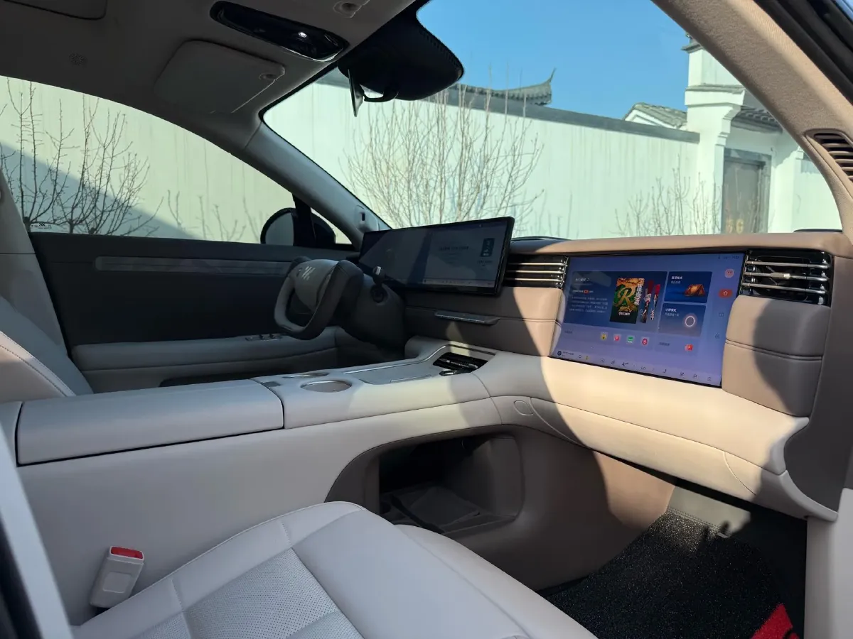 2026 IM LS6 REEV 155HP REEV,autocango,china used car exporter,china ev exporter,chinese used car exporter,chinese used ev exporter