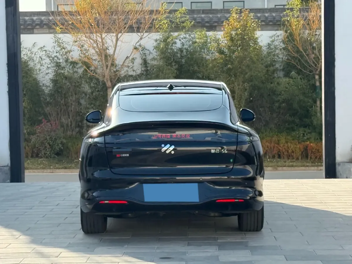 2026 IM LS6 REEV 155HP REEV,autocango,china used car exporter,china ev exporter,chinese used car exporter,chinese used ev exporter