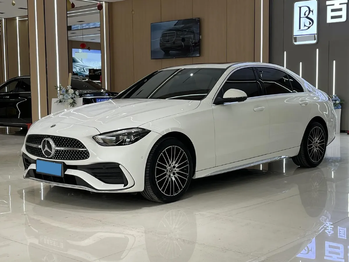 2023 Mercedes-Benz C Class 1.5T 170HP L4 9AT,autocango,china used car exporter,china ev exporter,chinese used car exporter,chinese used ev exporter