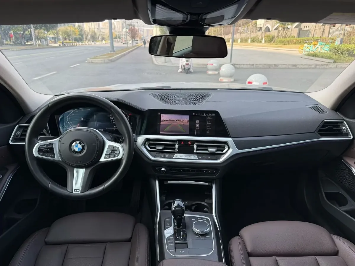 2021 BMW 3 Series 2.0T 184HP L4 8AT,autocango,china used car exporter,china ev exporter,chinese used car exporter,chinese used ev exporter