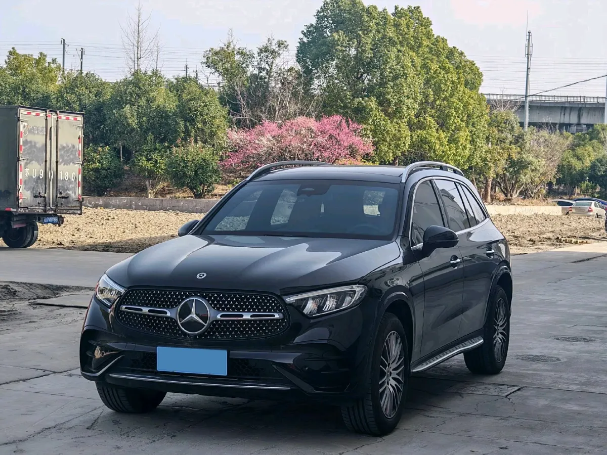 2024 Mercedes-Benz GLC Class 2.0T 258HP L4 9AT,autocango,china used car exporter,china ev exporter,chinese used car exporter,chinese used ev exporter