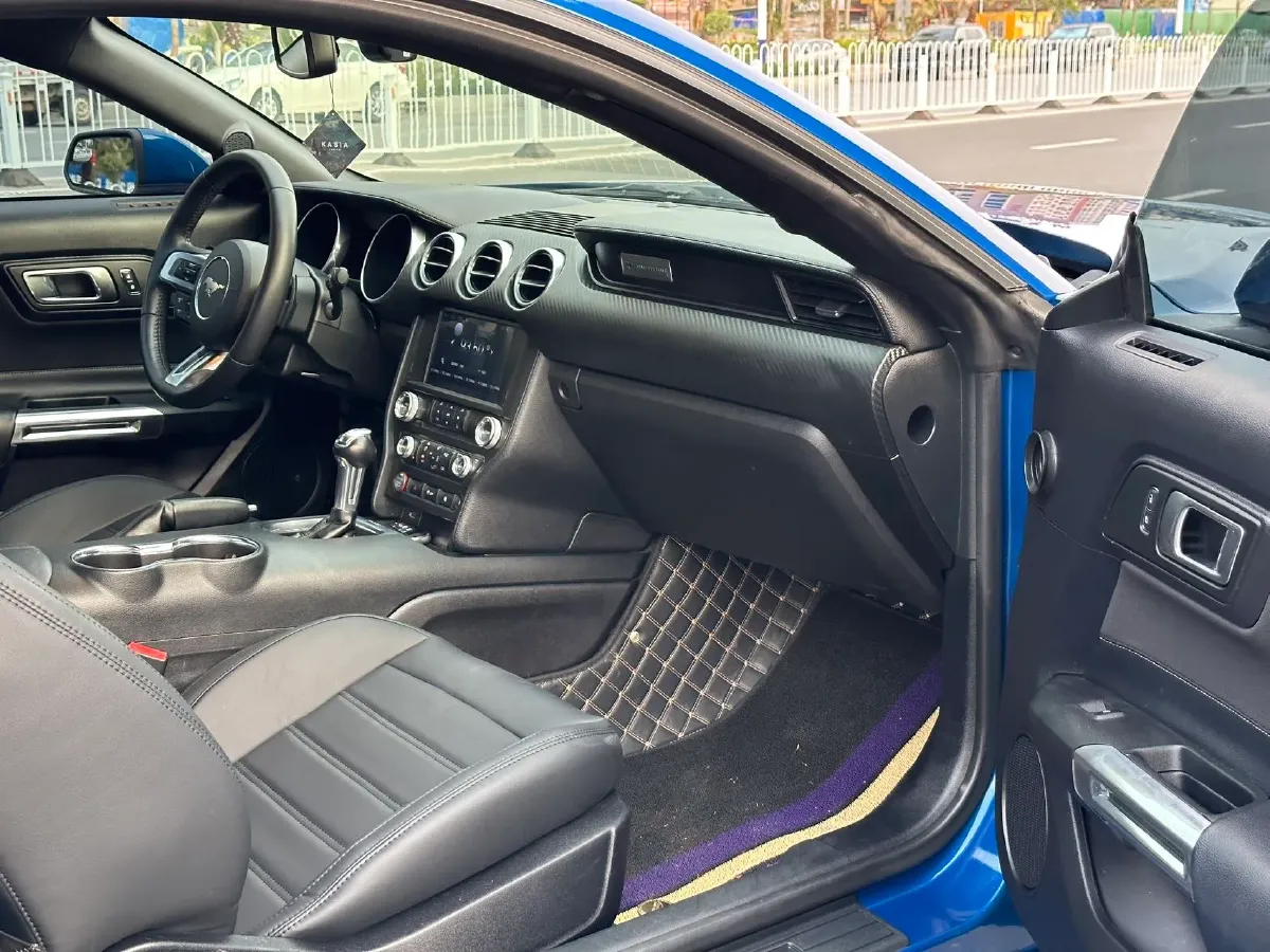 2018 Mitsubishi Pajero 3.0L 174HP V6 5AT,autocango,china used car exporter,china ev exporter,chinese used car exporter,chinese used ev exporter