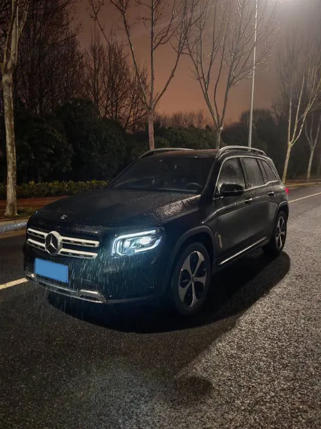 2023 Mercedes-Benz GLB Class 2.0T 190HP L4 8DCT,autocango,china used car exporter,china ev exporter,chinese used car exporter,chinese used ev exporter