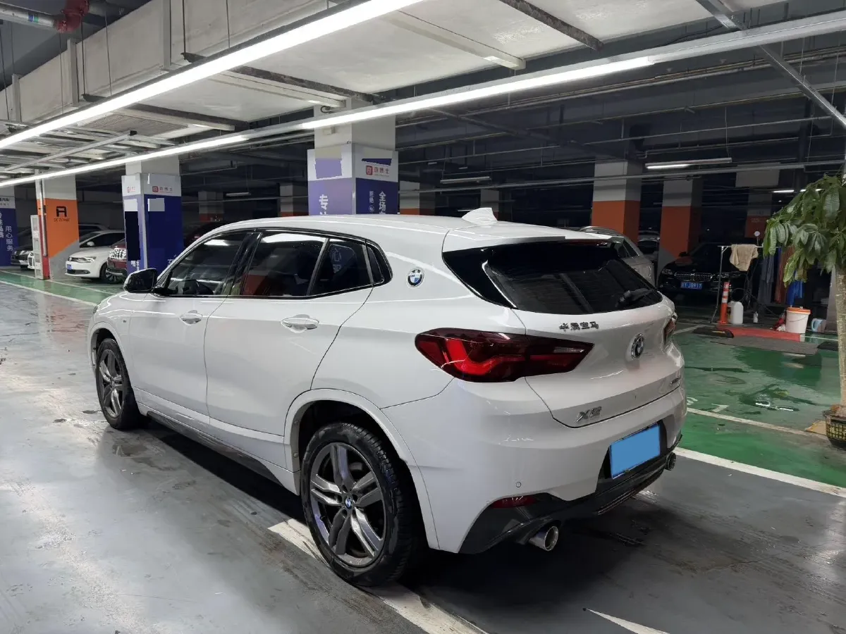 2021 BMW X2 2.0T 192HP L4 7DCT,autocango,china used car exporter,china ev exporter,chinese used car exporter,chinese used ev exporter